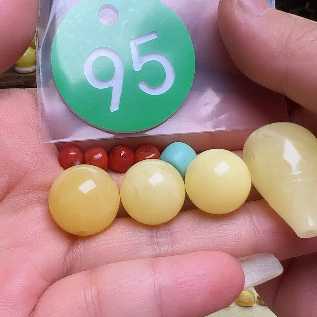 未镶嵌蜜蜡裸石大*