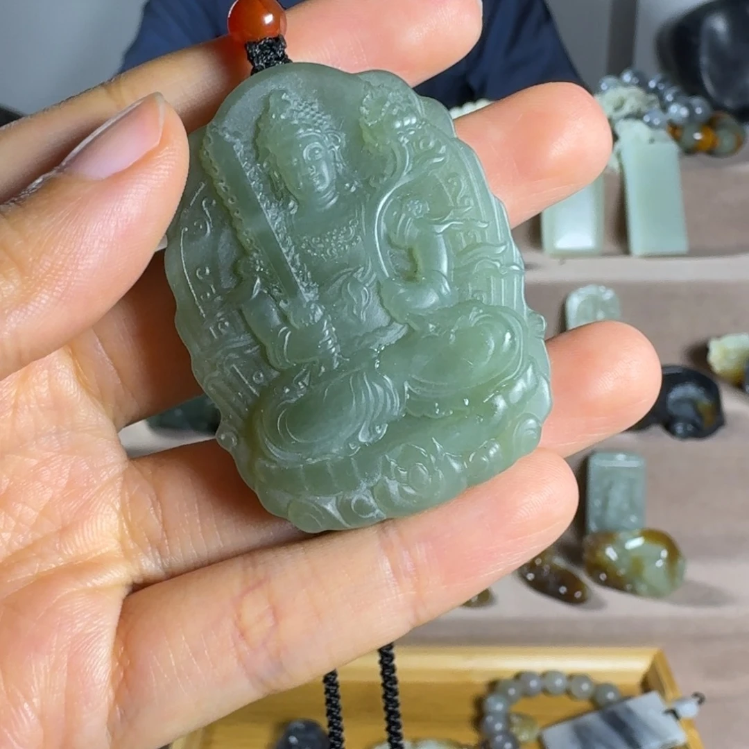 和田玉（糖玉）颈饰未镶嵌