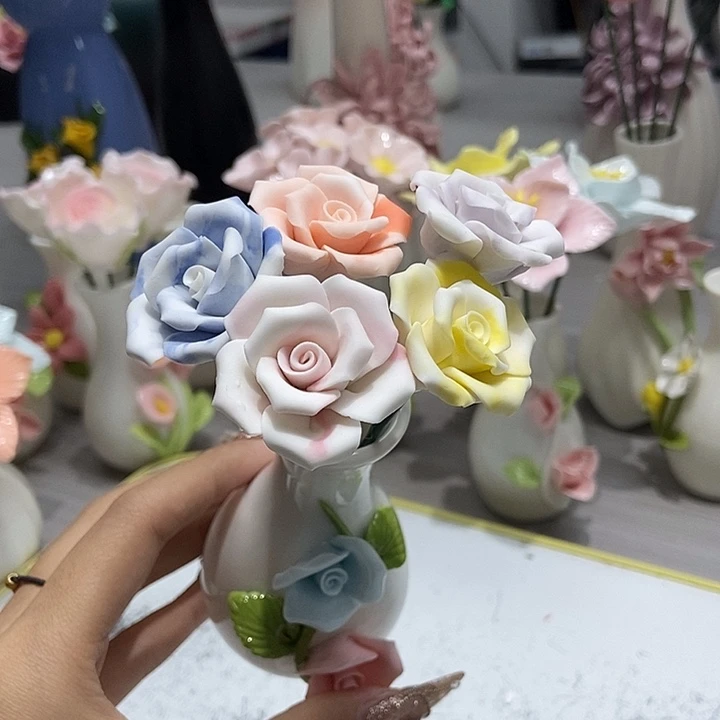 陶瓷纯手工捏花设计