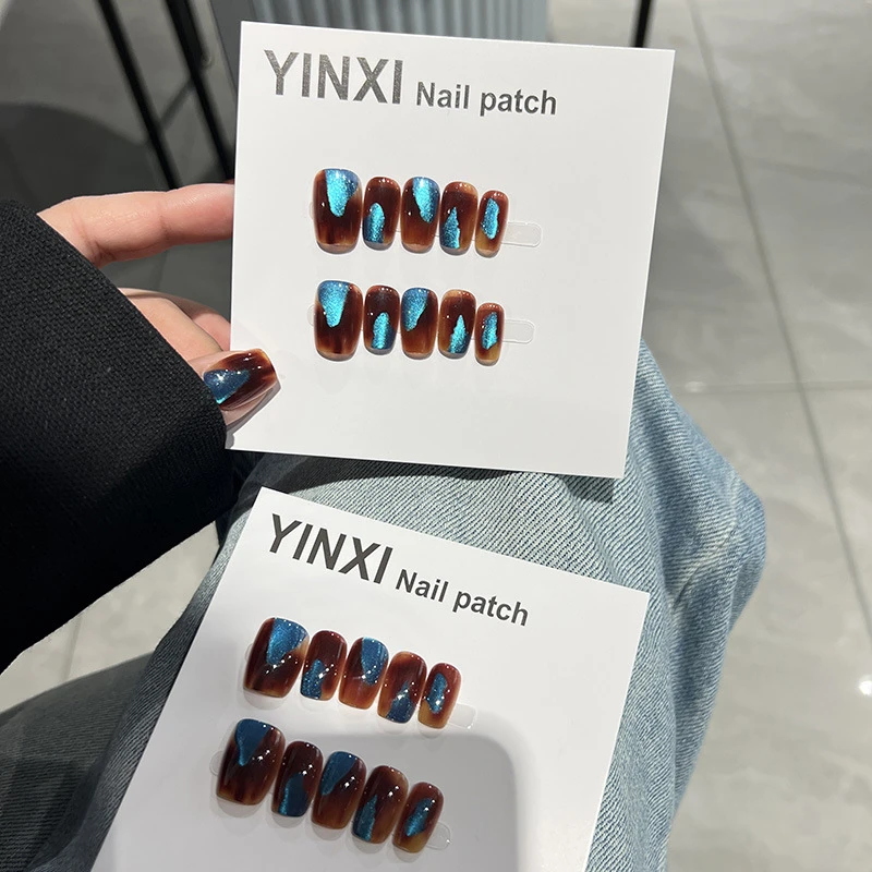成品琥珀蓝猫眼穿戴美甲个性显白短款贴片 网红吟希假指甲批发