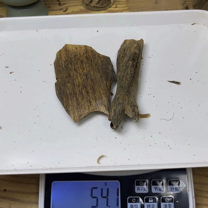 沉香沉香碎屑白棋54 克