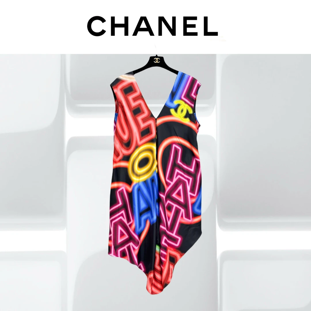 99新 Chanel/香奈儿 l 40码21S炫彩字母印花蚕丝连衣裙