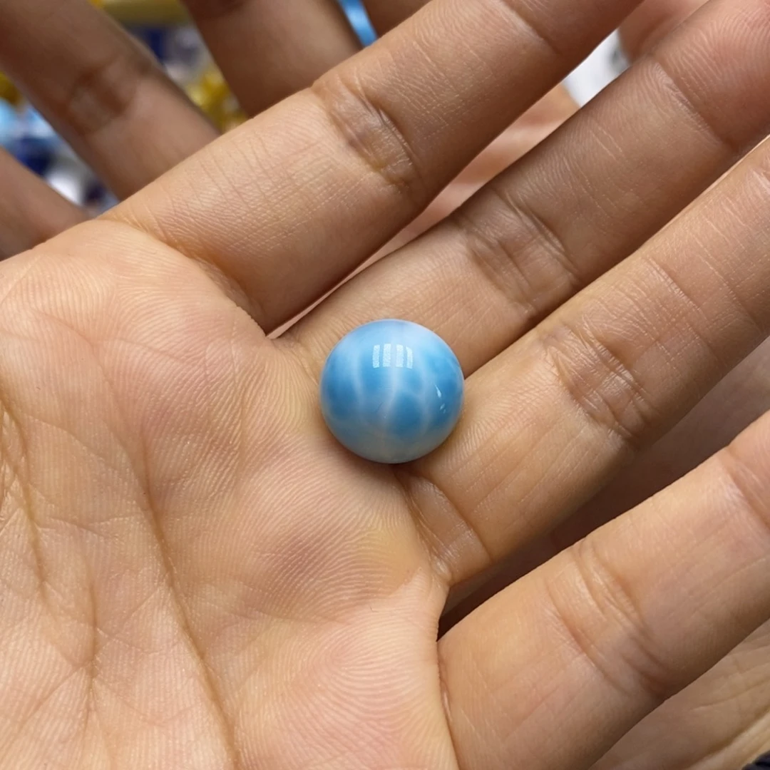 针钠钙石（海纹石）颈饰未镶嵌