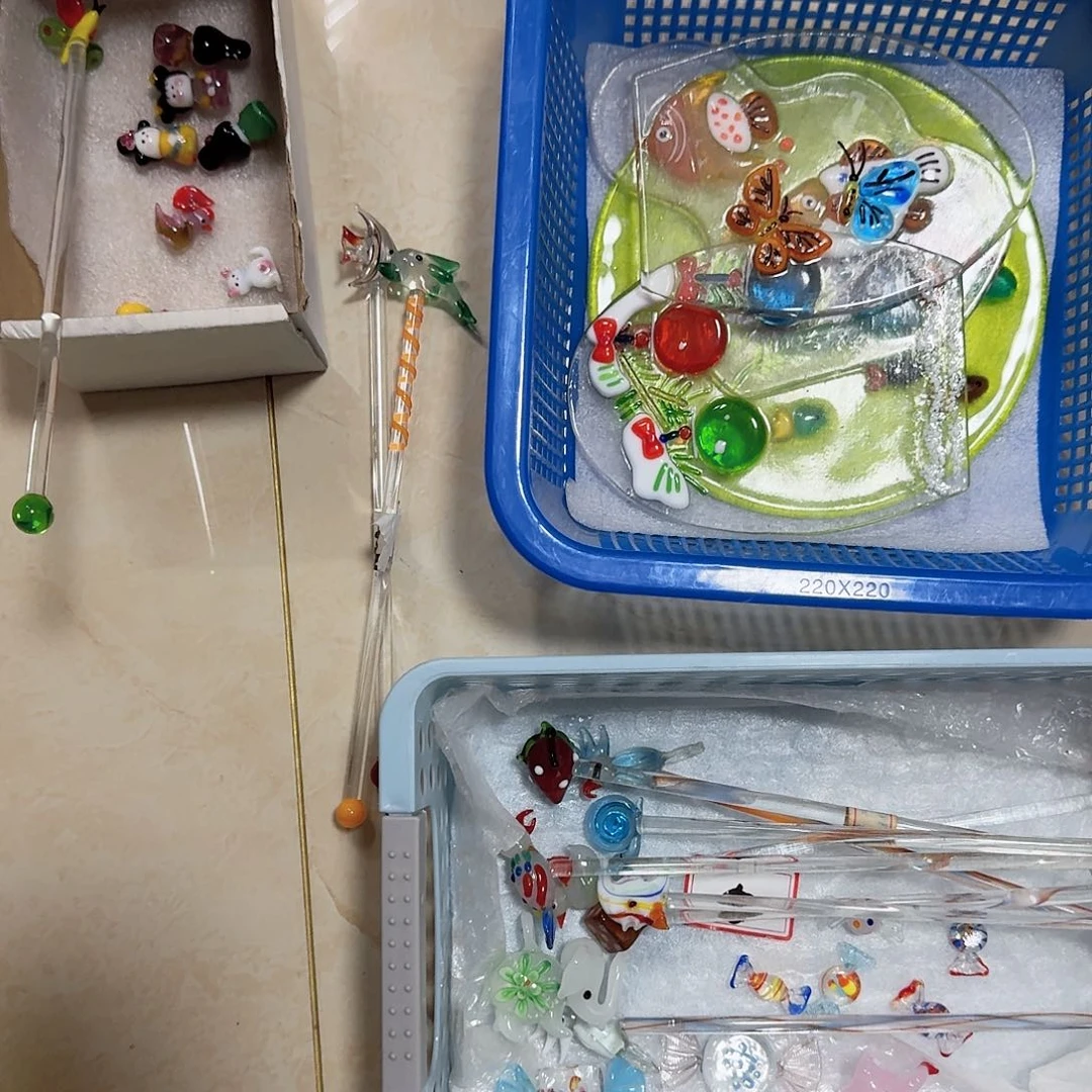 琉璃手工艺品王**.琉璃