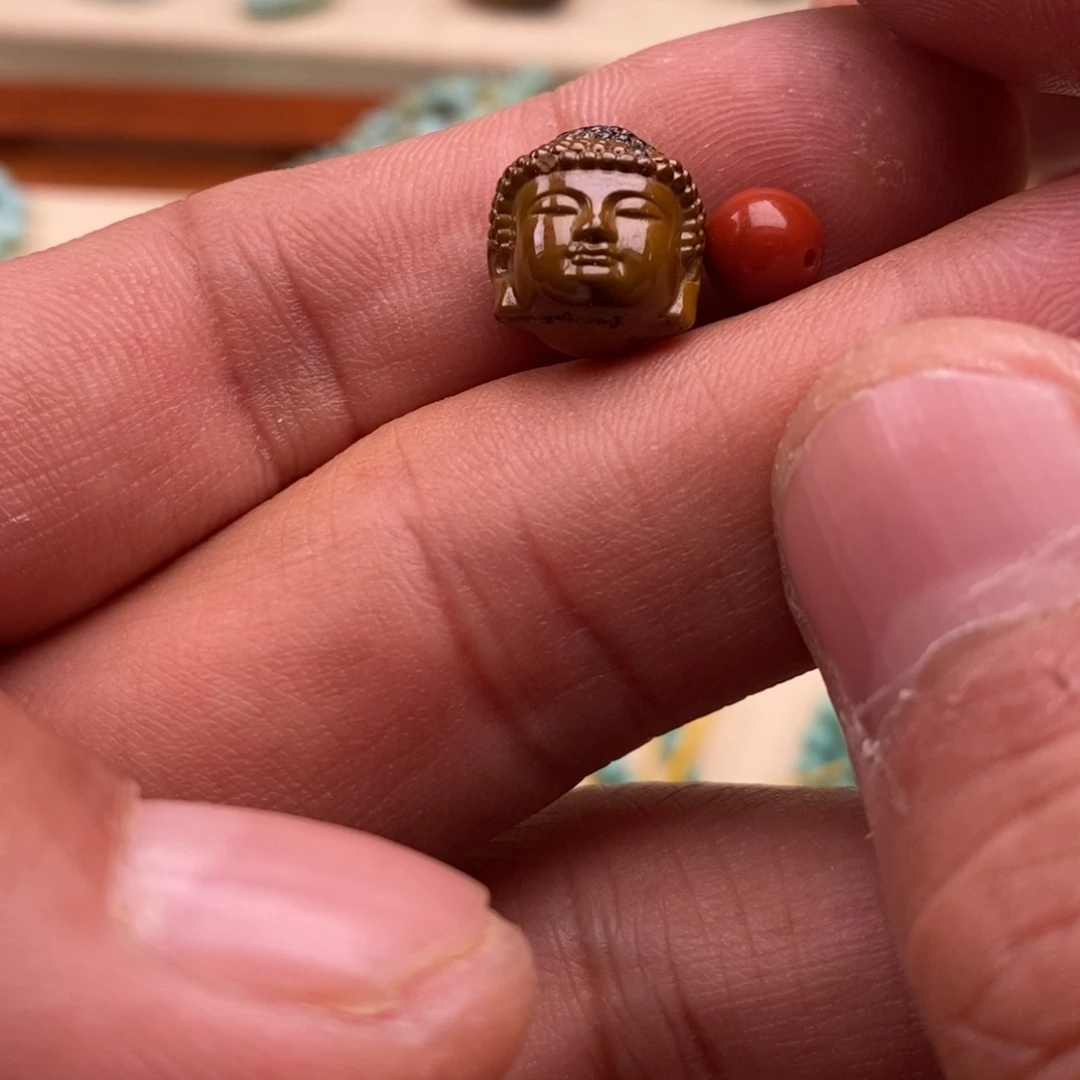 南红玛瑙未镶嵌珠宝半成品