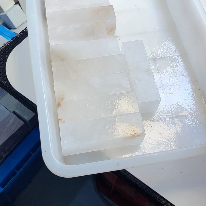 青田石印石上**水今天我在这里