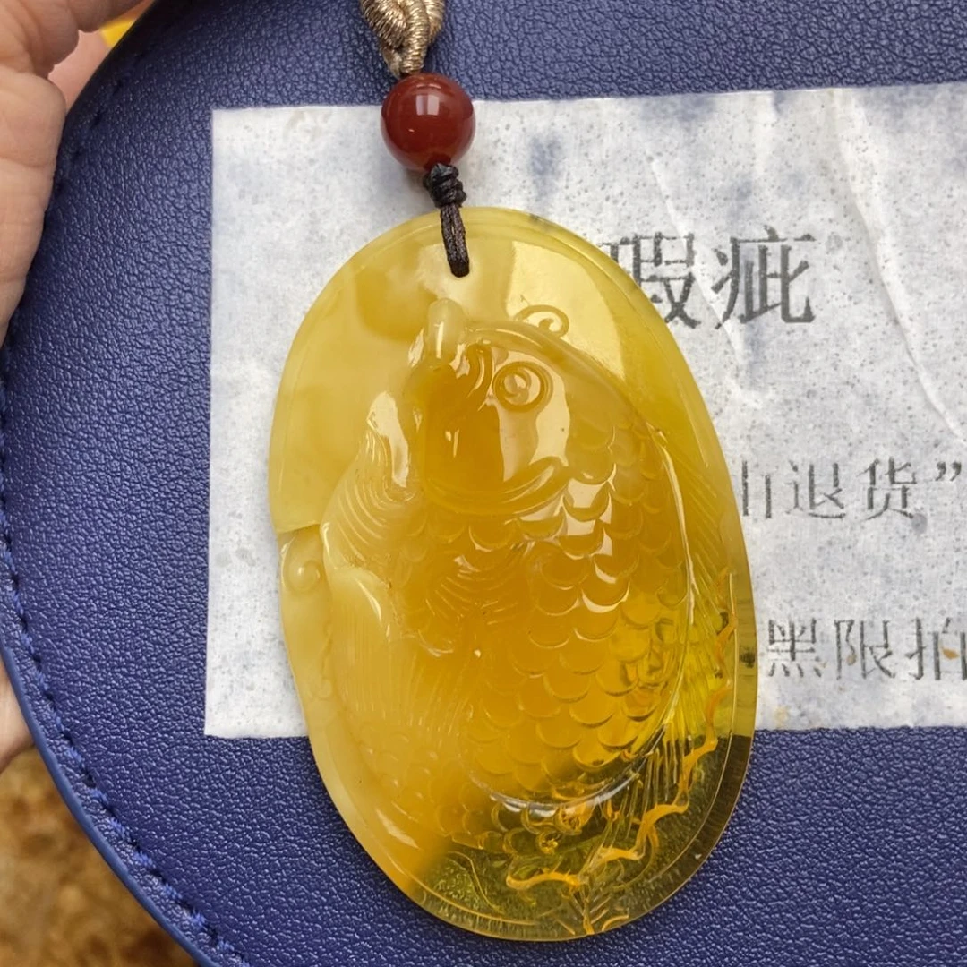 琥珀未镶嵌珠宝奇石91