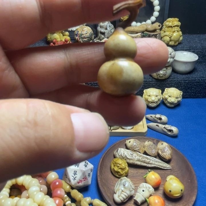 木鹿角雕刻葫芦01