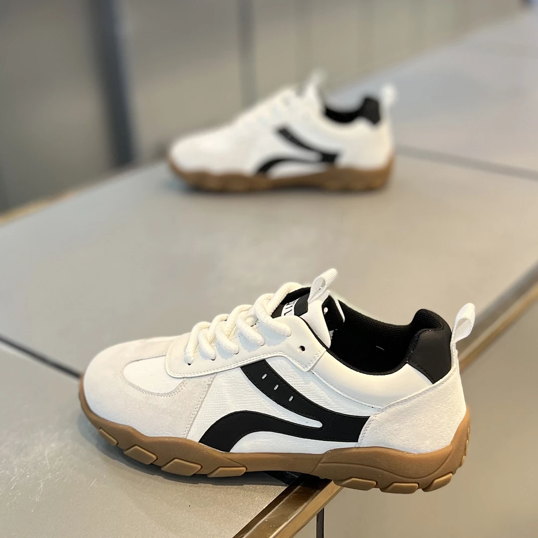 网红秋季男鞋2025年新款休闲低帮板鞋百搭韩版系带反毛皮款阿甘鞋