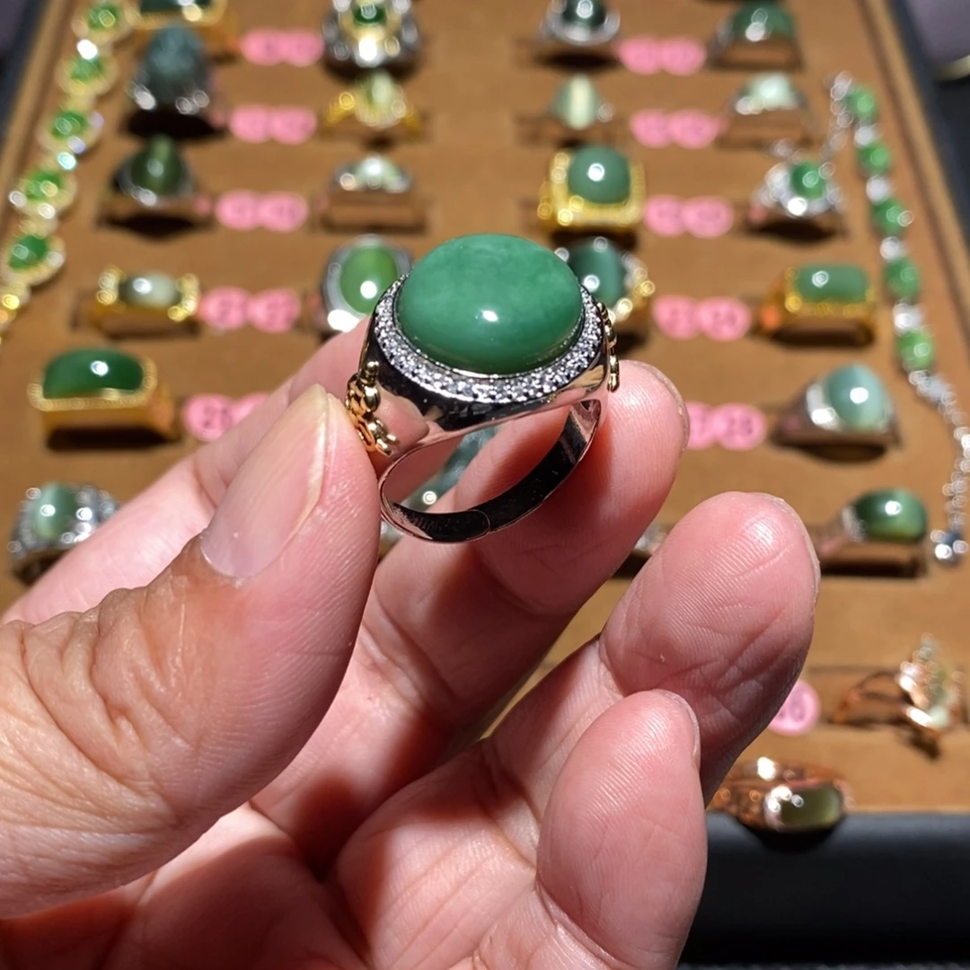 和田玉未镶嵌戒指