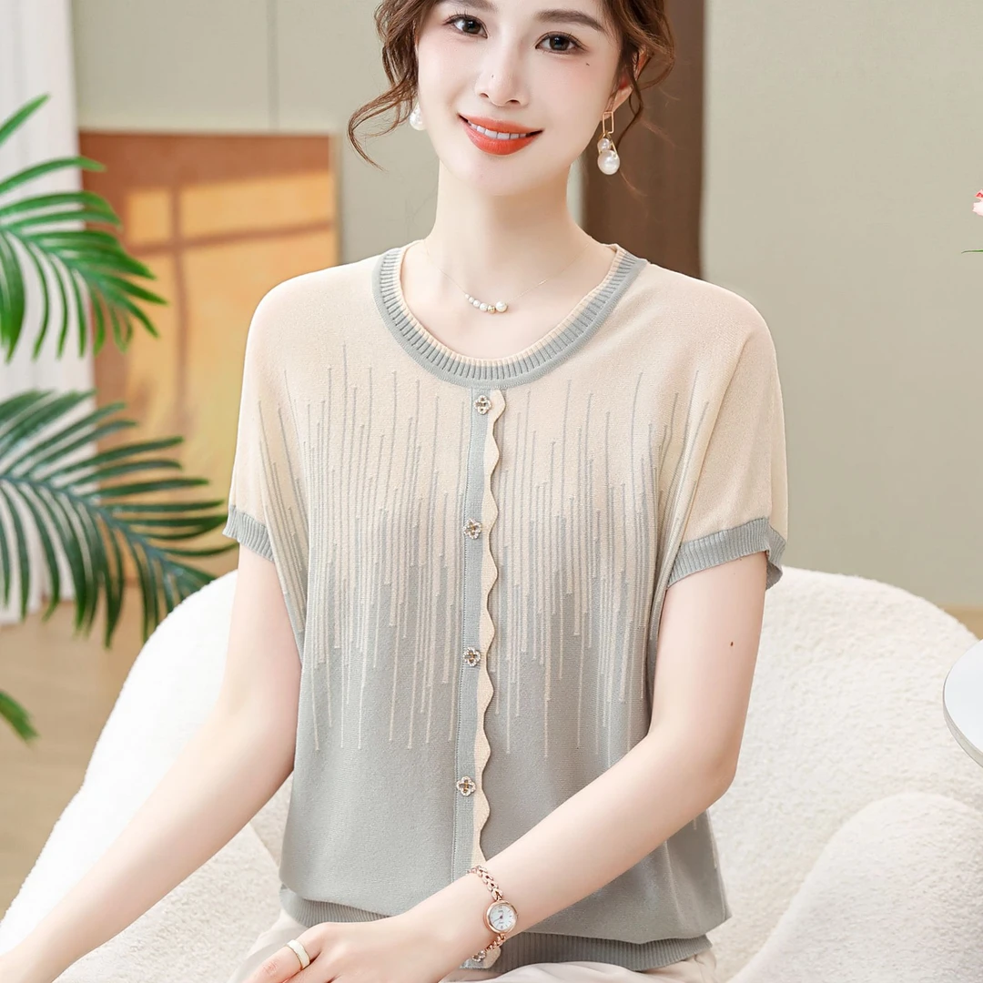 中年妈妈夏装短袖T恤2025新款冰丝针织小衫中老年人夏季时尚上衣