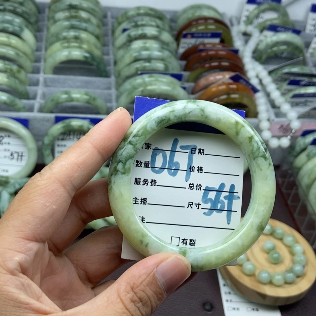 未镶嵌蛇纹石玉手镯