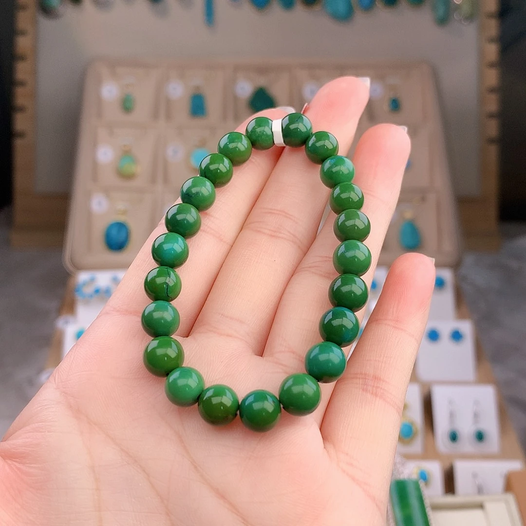 绿松石未镶嵌颈饰