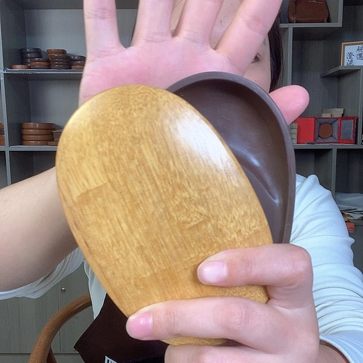 椭圆带盖澄泥砚台