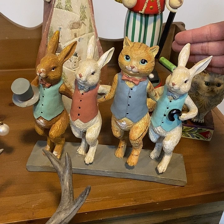 树脂制品实心兔子