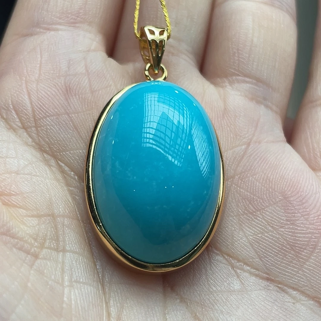 绿松石未镶嵌颈饰