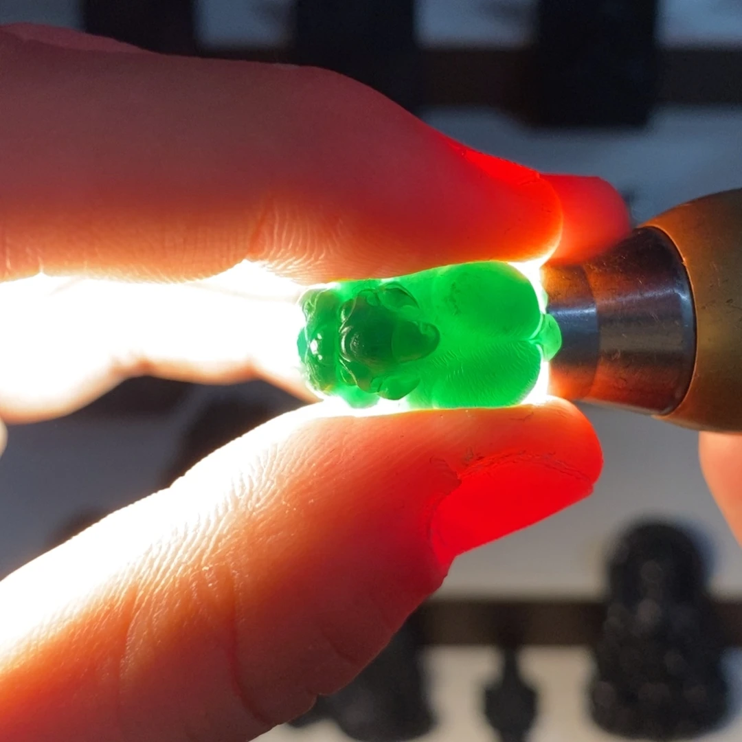 定制翡翠未镶嵌天然A货墨翠貔貅