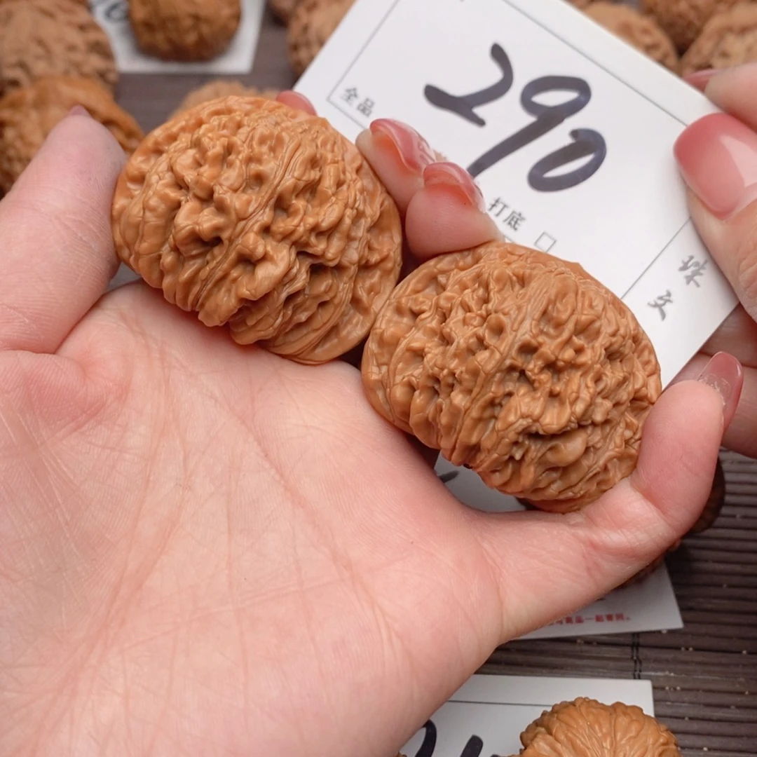 文玩核桃吊坠46楼子290