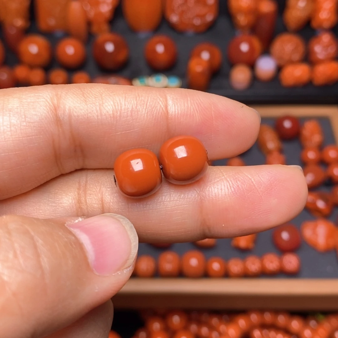 南红玛瑙配饰未镶嵌骉****森配饰