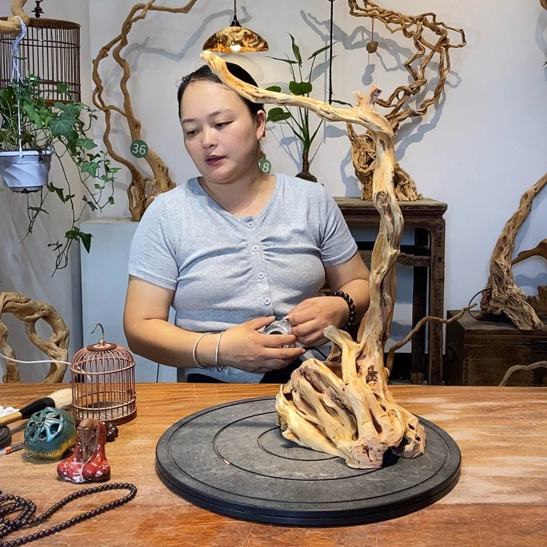 天然根雕陶制艺术品