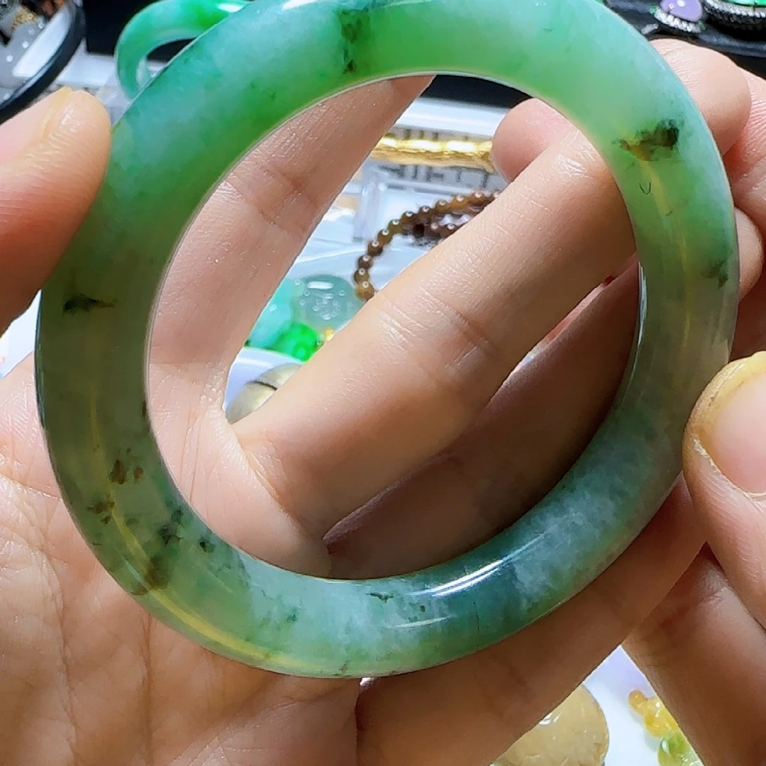 翡翠未镶嵌手镯翡翠8800