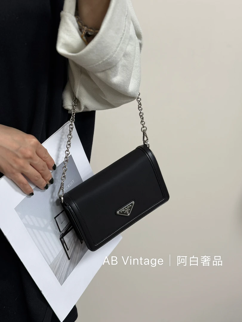 99新 Prada/普拉达 阿白奢品/Prada 尼龙单肩包 大全套