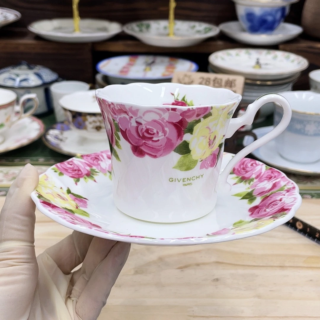 鹿屋家的美丽咖啡杯