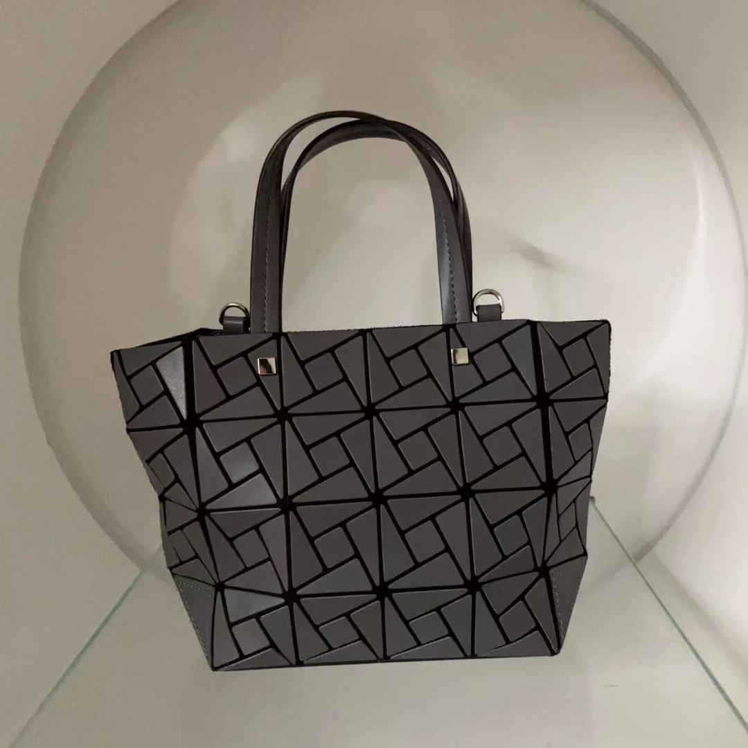 1069#灰色【尺寸：长-宽-高-】潮流轻奢气质百搭时尚女士单肩包