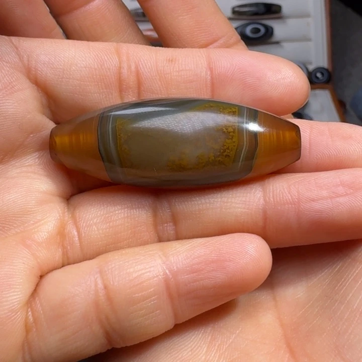 玛瑙/玉髓颈饰未镶嵌不**舞