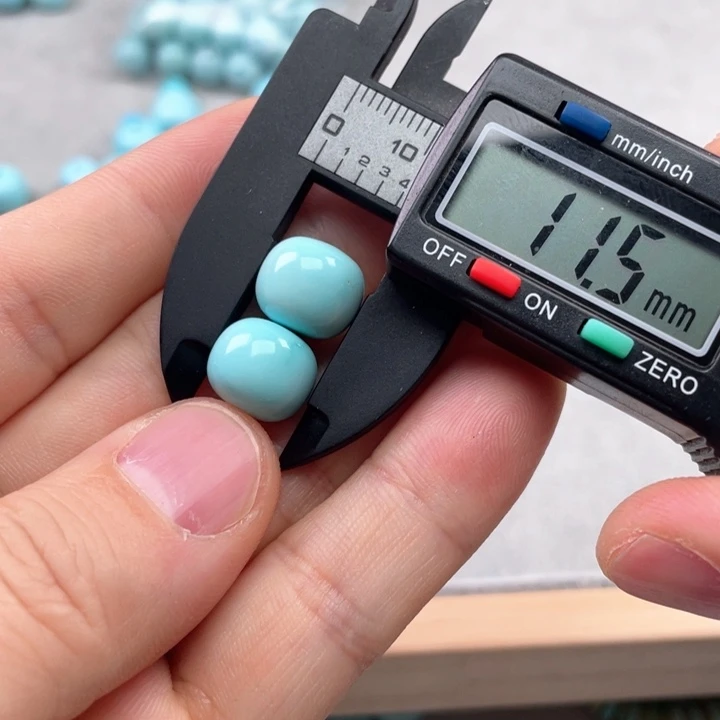 绿松石颈饰未镶嵌