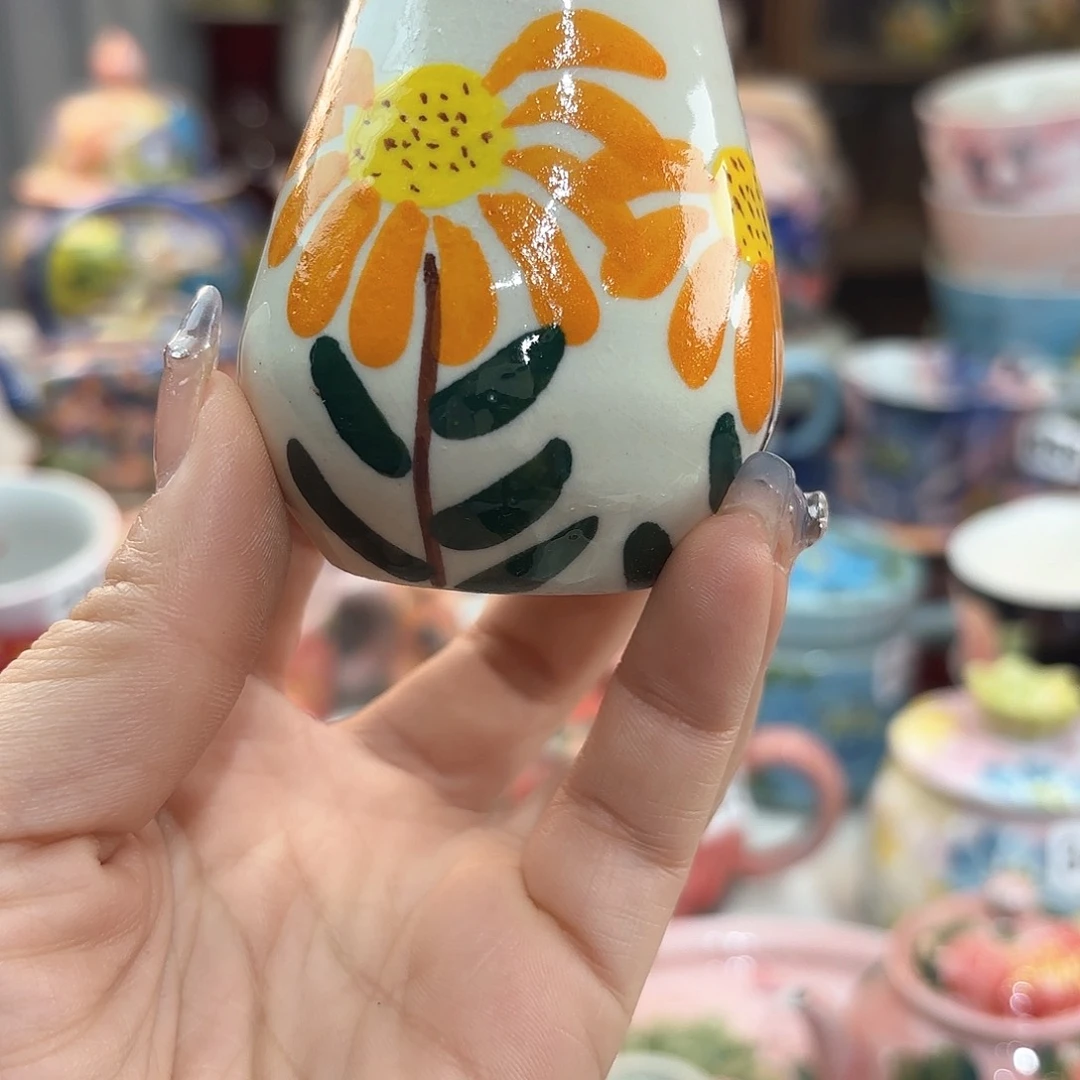瓷片在干嘛我好担心你们在我这里吃