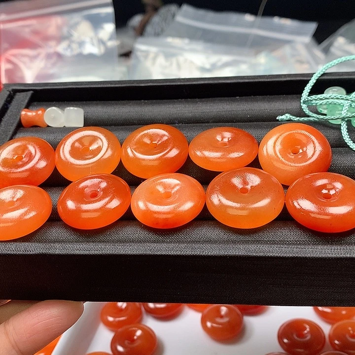 贰***3石英质玉未镶嵌颈饰