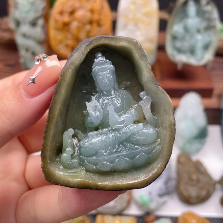 定制翡翠未镶嵌翡翠