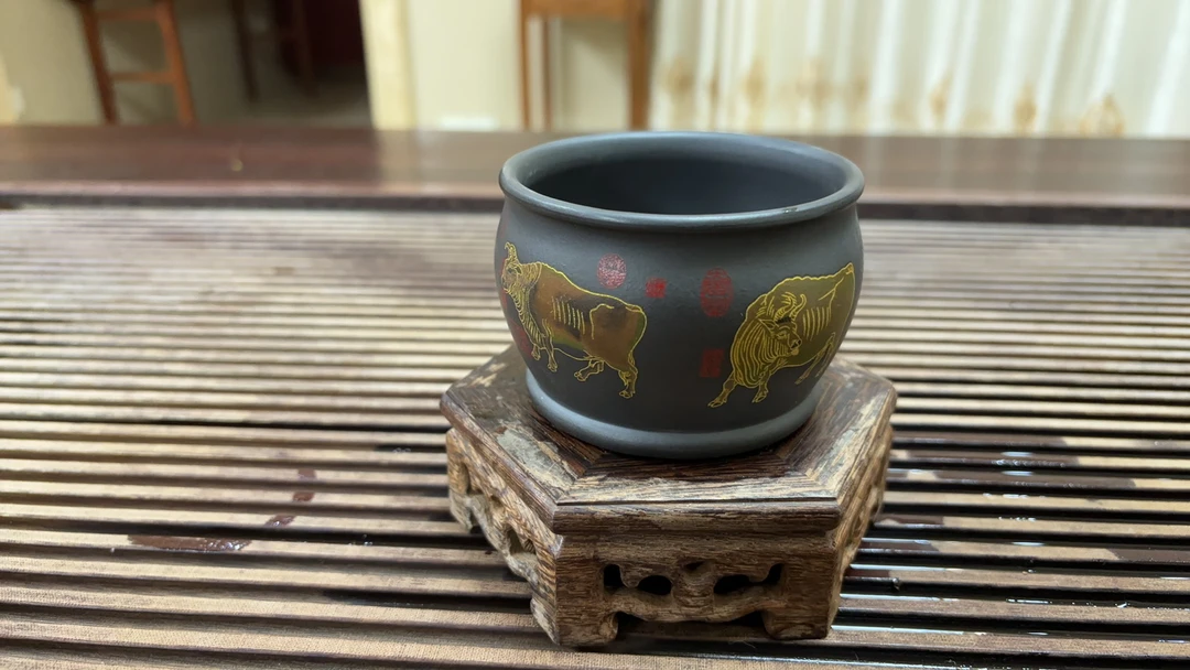 当代 宜兴紫砂石黄五牛汉瓦主人杯容量150cc A17 鑫源