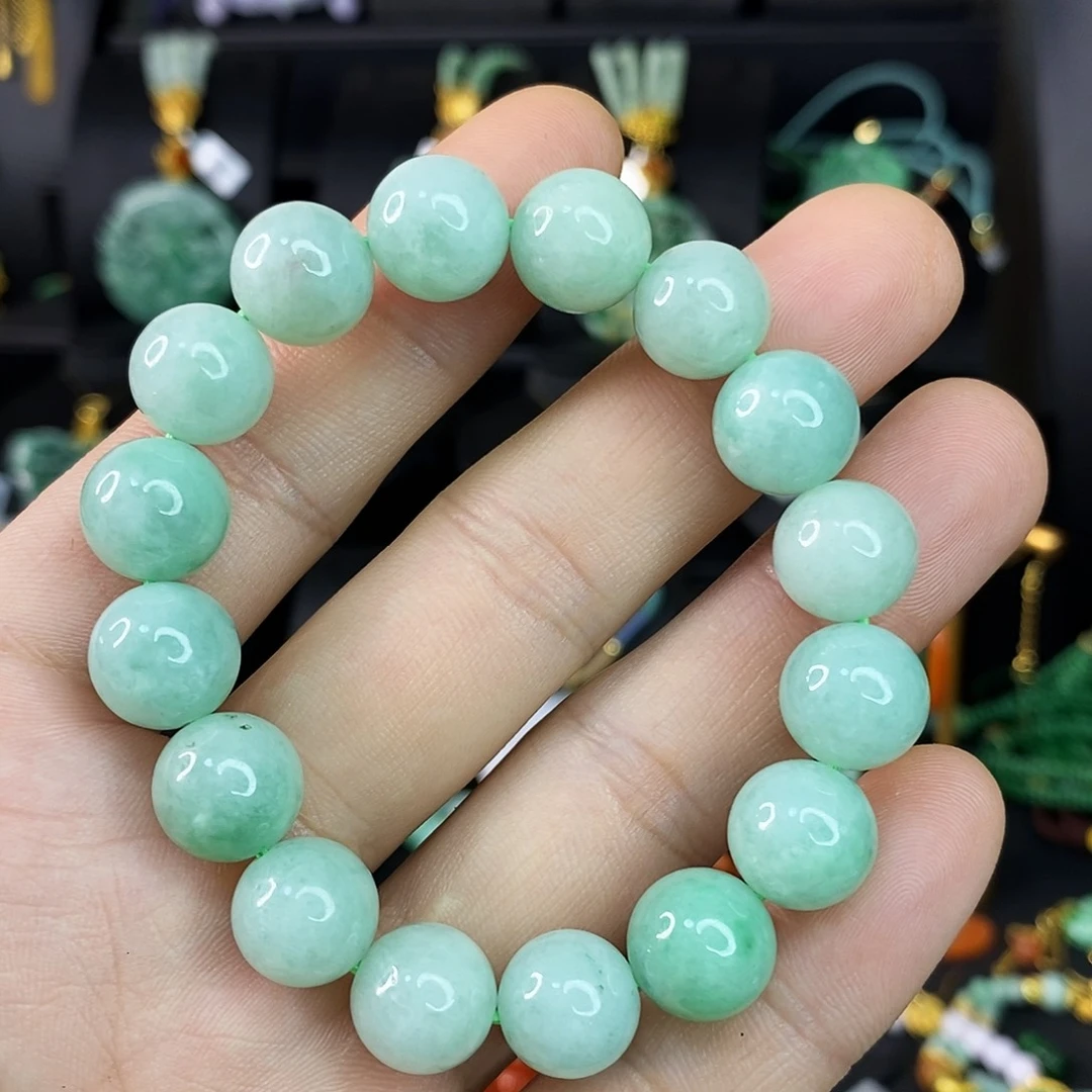 翡翠未镶嵌颈饰吊坠