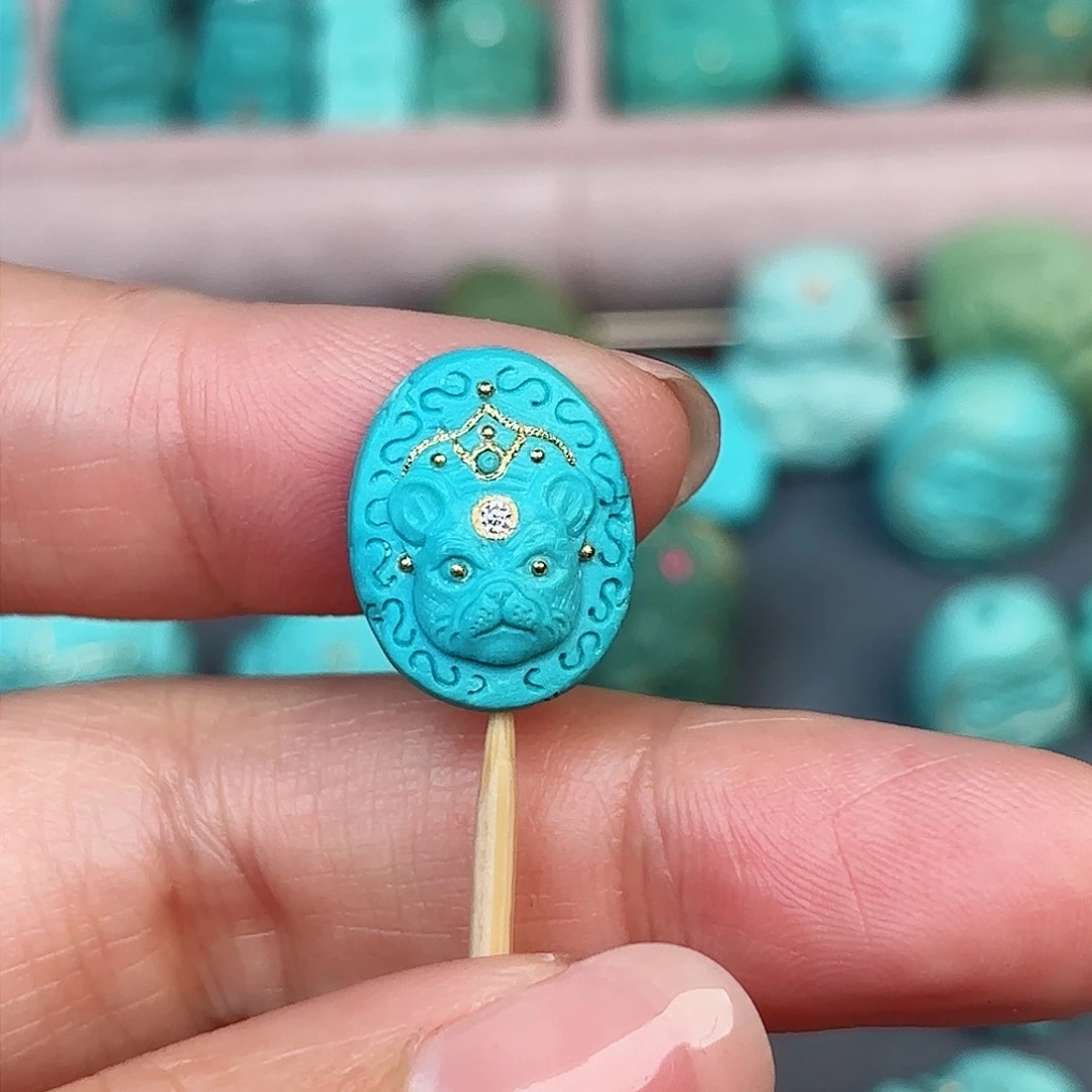 绿松石配饰未镶嵌