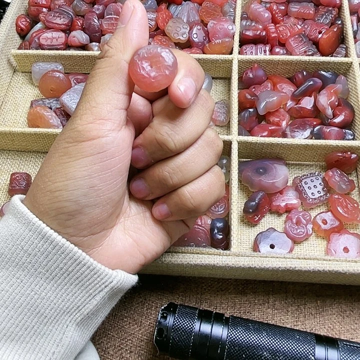 和田玉未镶嵌吊坠雨**天23