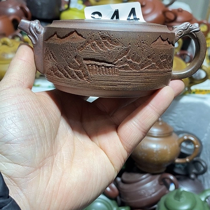 紫砂茶壶微瑕微笑