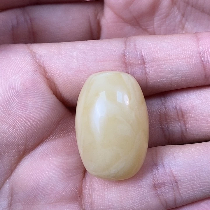 未镶嵌琥珀裸石桶珠
