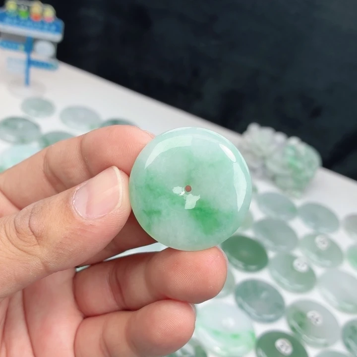 翡翠未镶嵌颈饰缅甸天然A货翡翠33.8-6.0