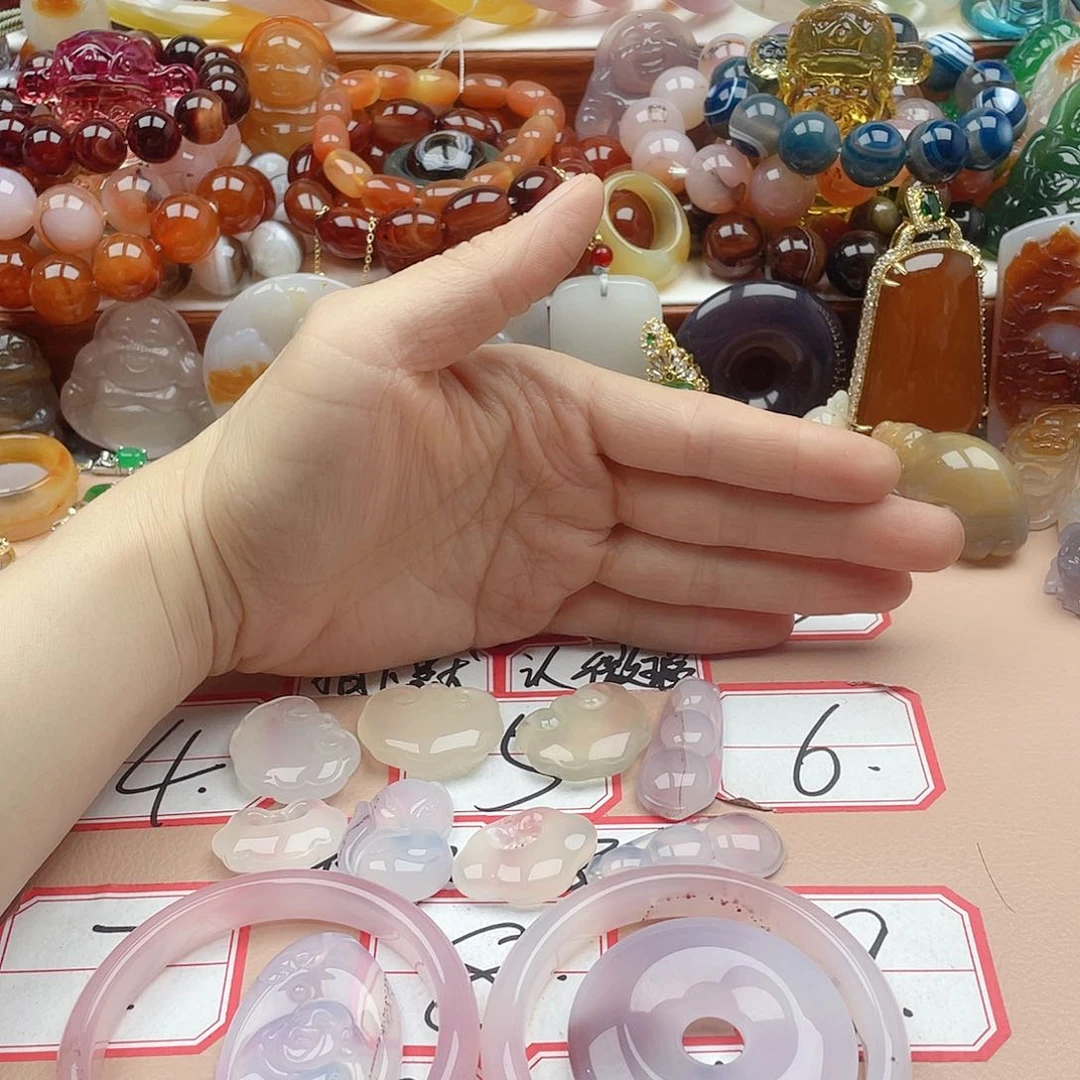 玛瑙/玉髓颈饰合金娟*