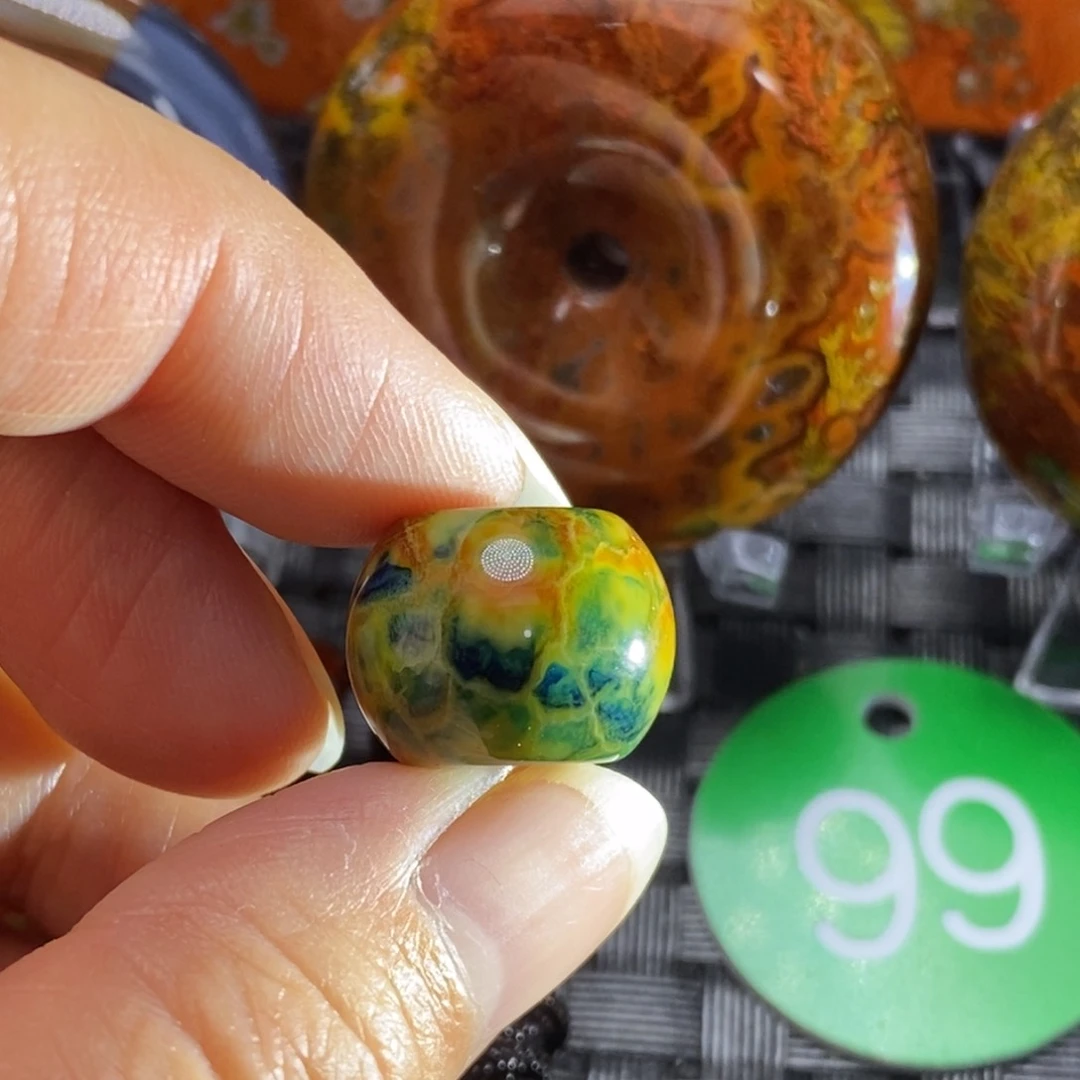 未镶嵌颈饰玛瑙/玉髓紫****春