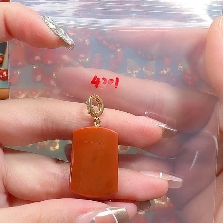 南红玛瑙银S925镶嵌吊坠