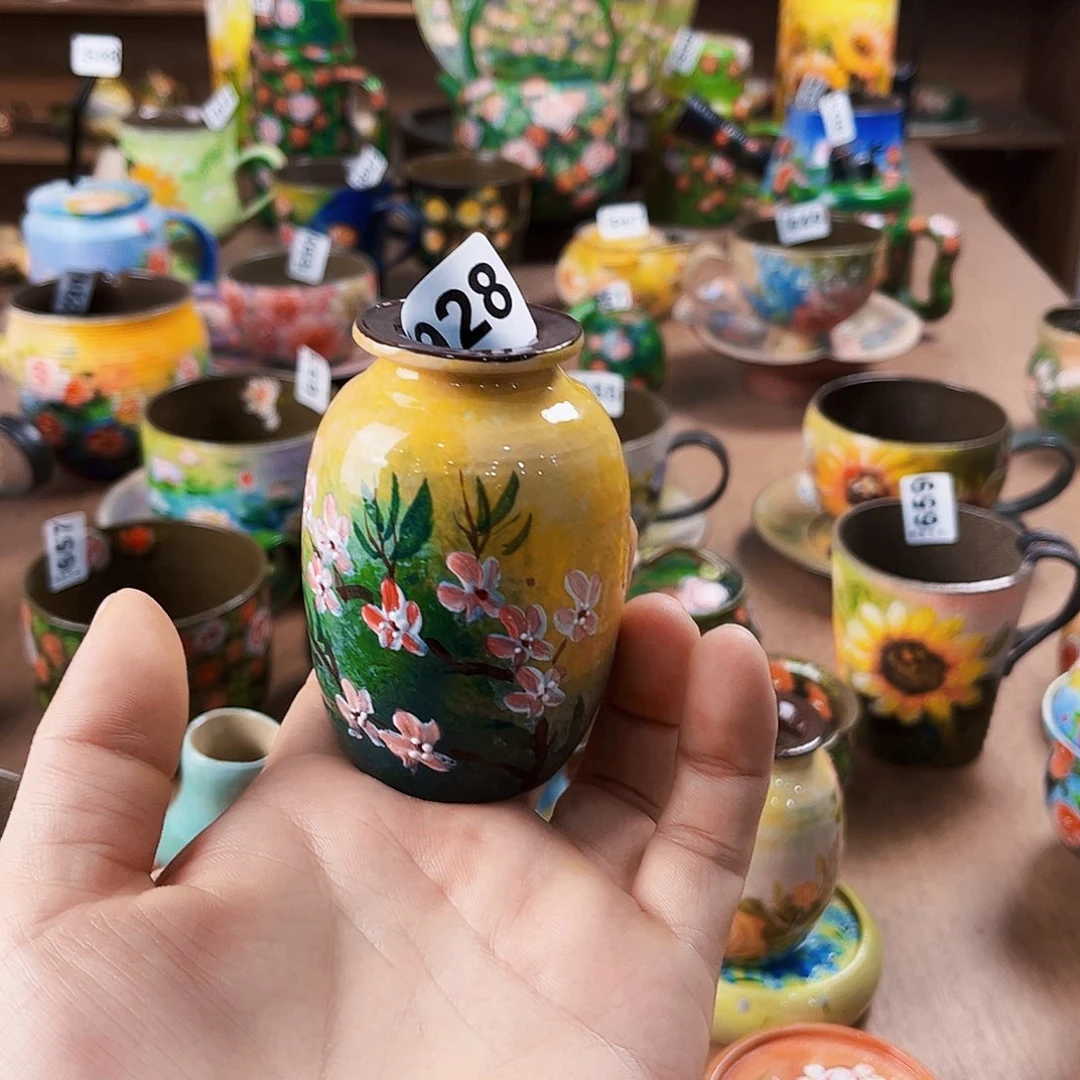 纯纯莫奈油画风纯纯莫奈油画风花瓶