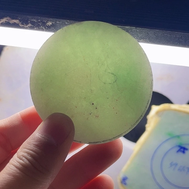 翡翠挂件未镶嵌毛料32