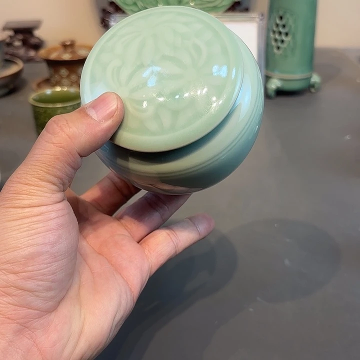 瓷片龙泉青瓷福利青瓷