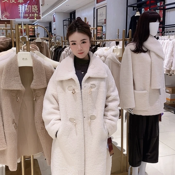 闪4皮毛一体 羊皮羊毛