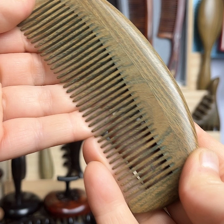 红酸枝木类绿檀木月梳子