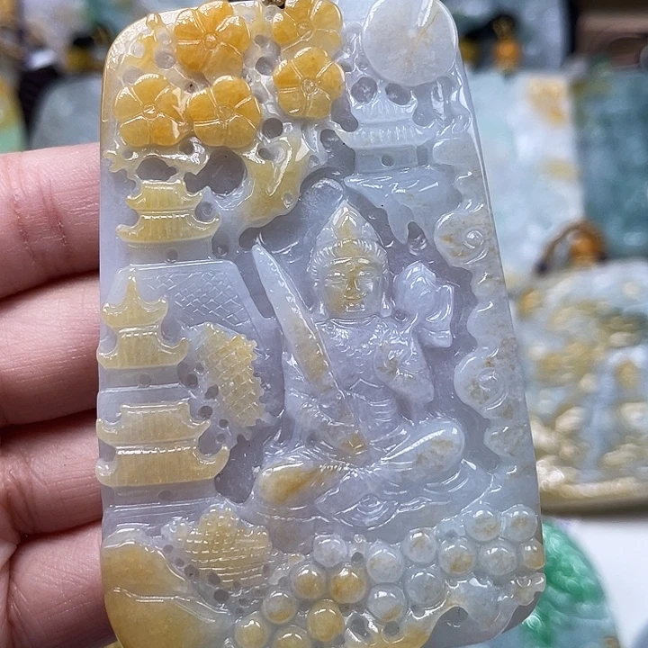 用***3翡翠未镶嵌颈饰天然