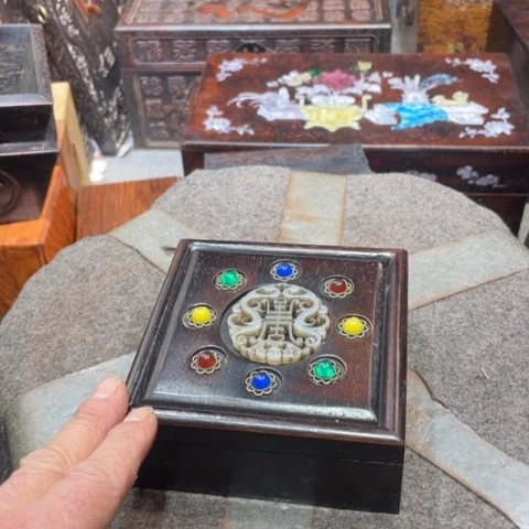 木盒子1111111111111